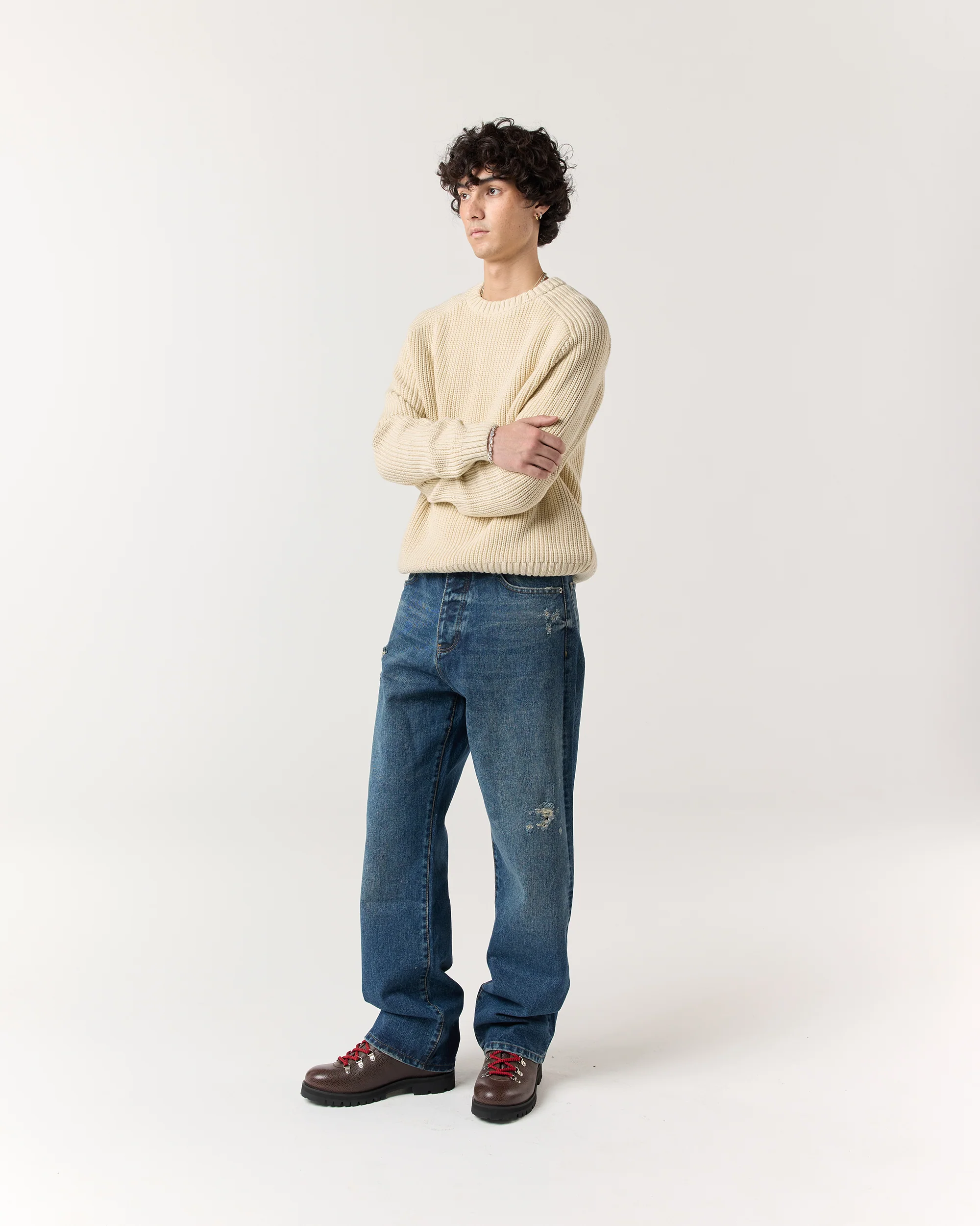 Classic Jeans - Distressed Denim - Image 3